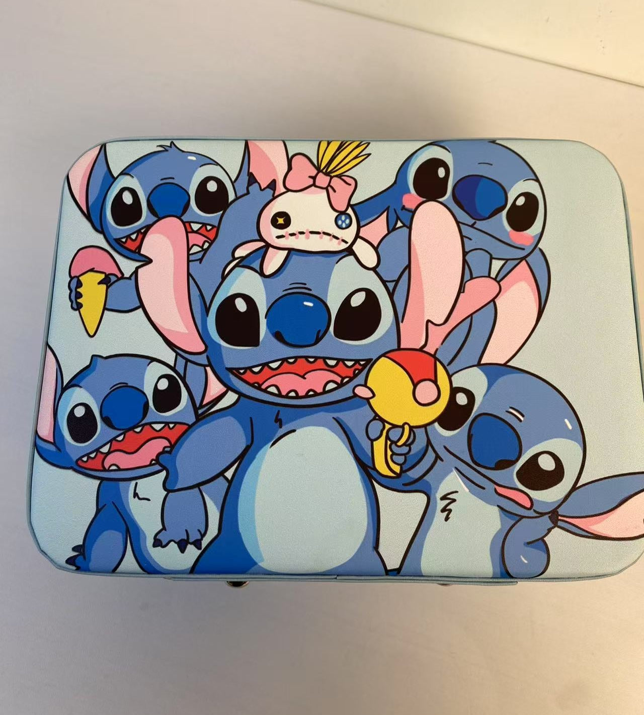 🔥Cute gift box(1 suitcase + 9 random items)
