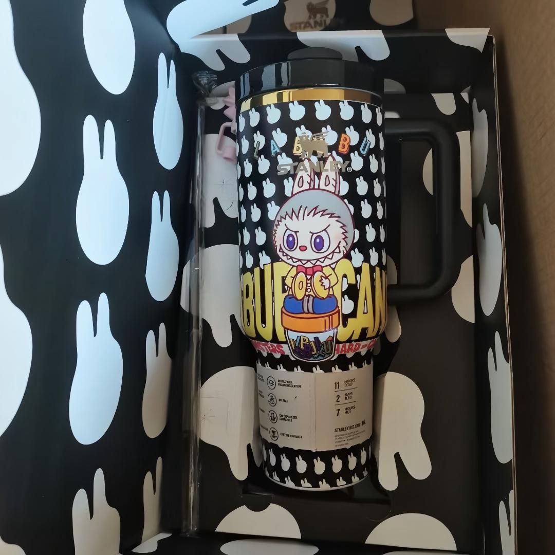 🔥  Labubu Black Insulated Cup 40 OZ ✈️Free Shipping