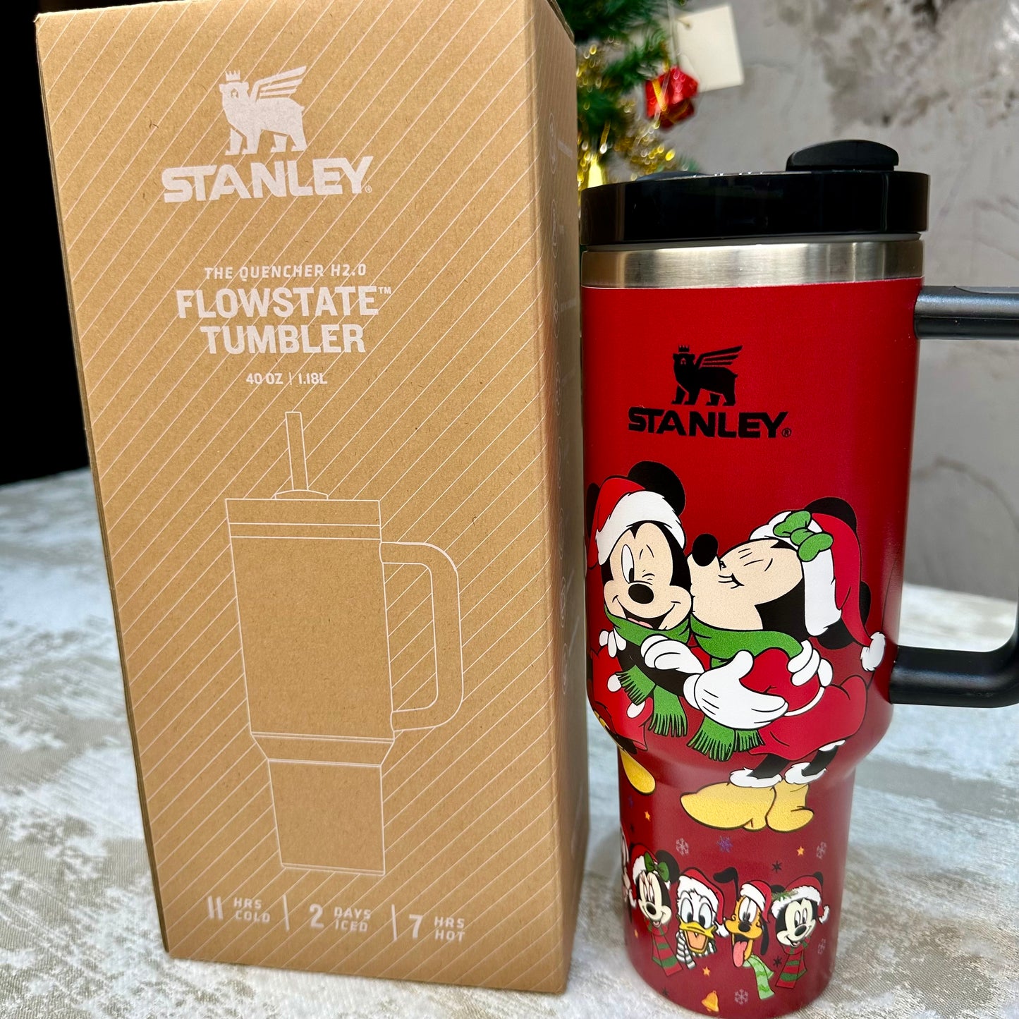 🔥Mickey 40oz Tumbler 🎁Free Shippment