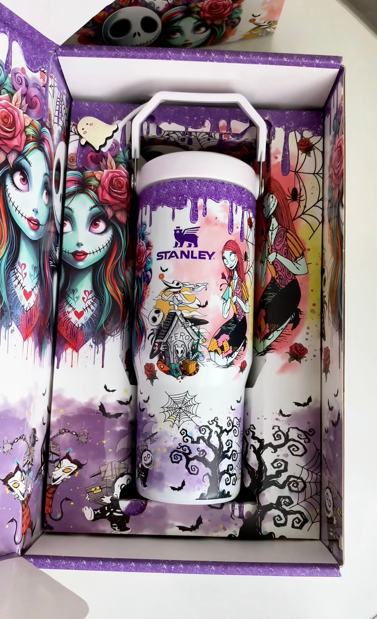 🔥30oz Sally x Jack Skellington Tumbler Noctilucent 🚚Free Shipping