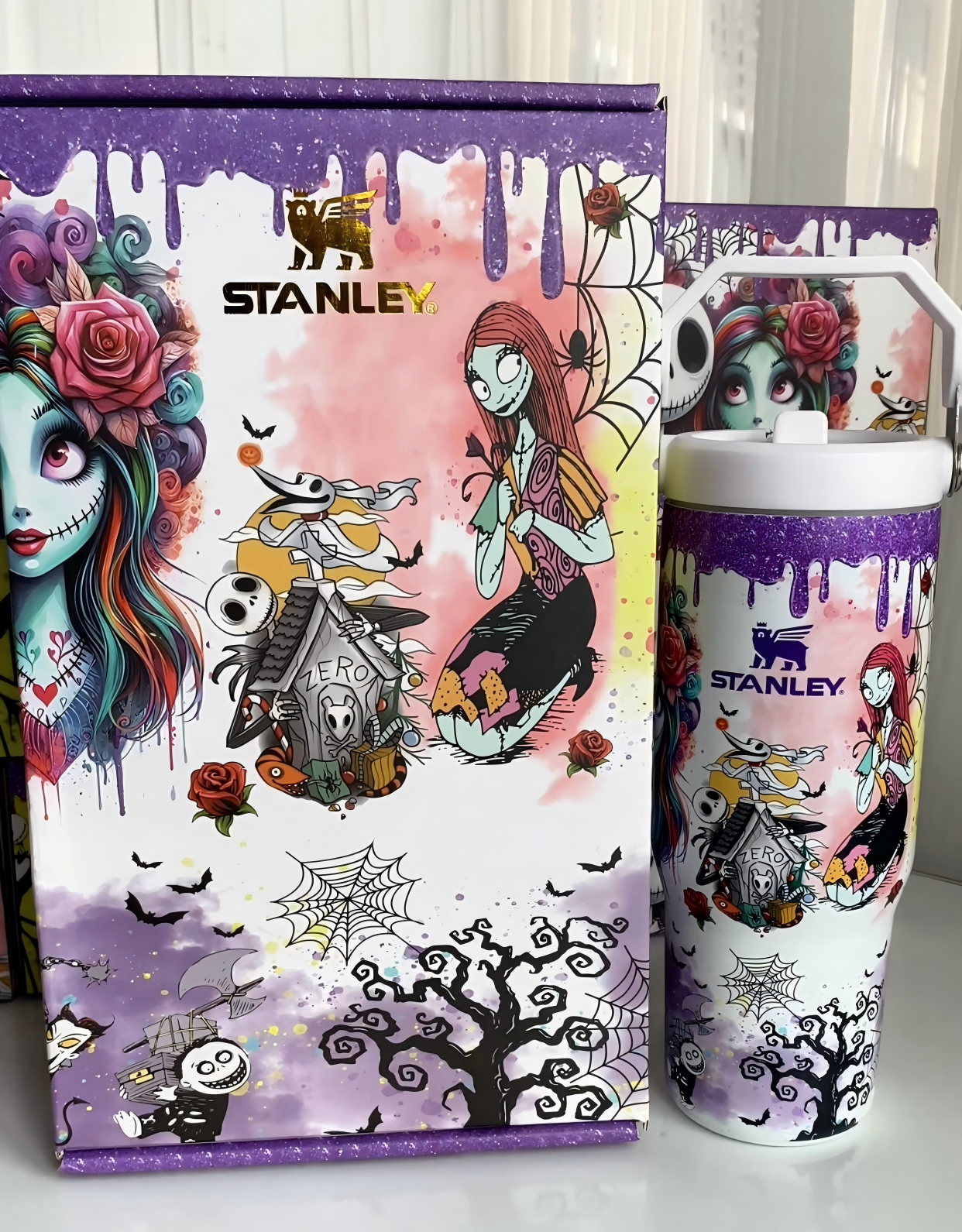 🔥30oz Sally x Jack Skellington Tumbler Noctilucent 🚚Free Shipping