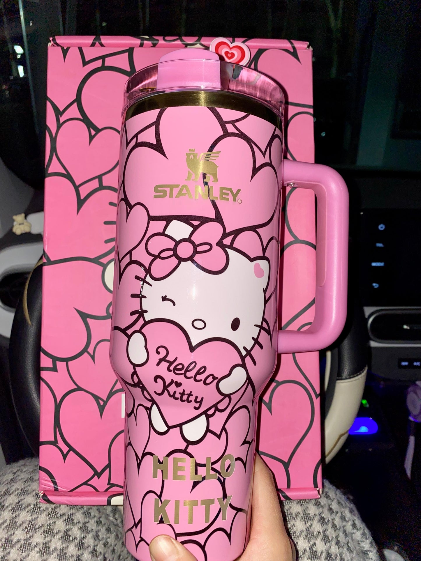🔥Hello Kitty Insulated Cup Gift Box 40OZ Include Straw and Topper